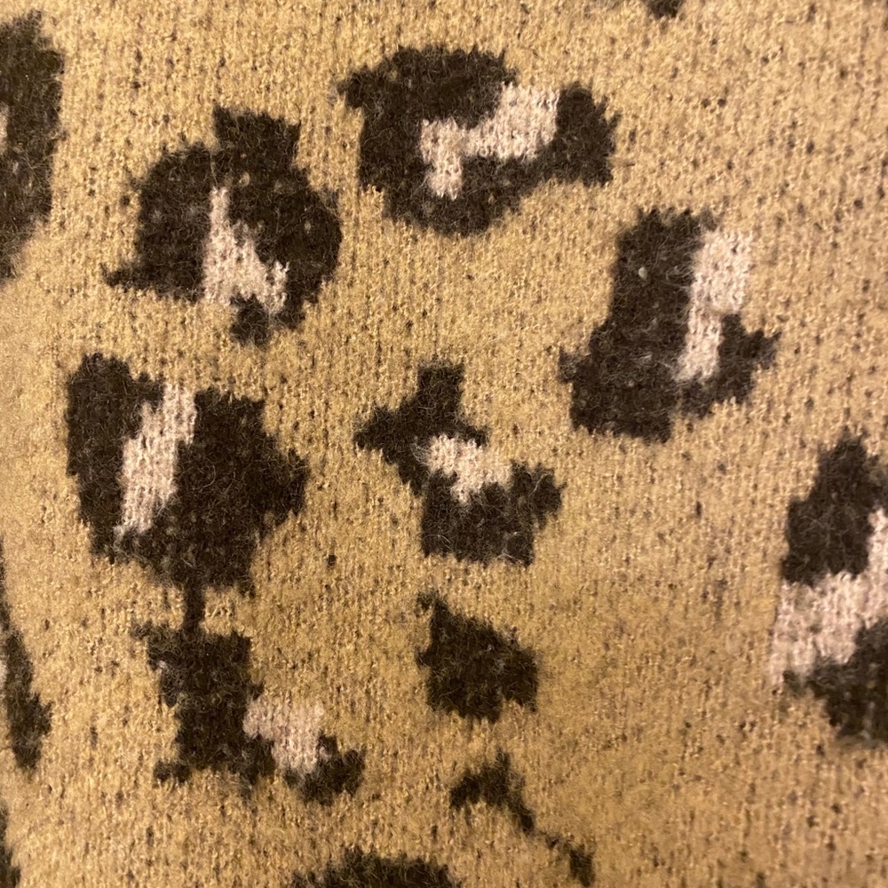 Leopard sweater - Picture 2 of 4